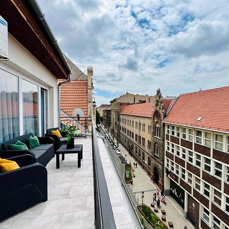 Lena Apartman Budapest City Center Buitenkant foto