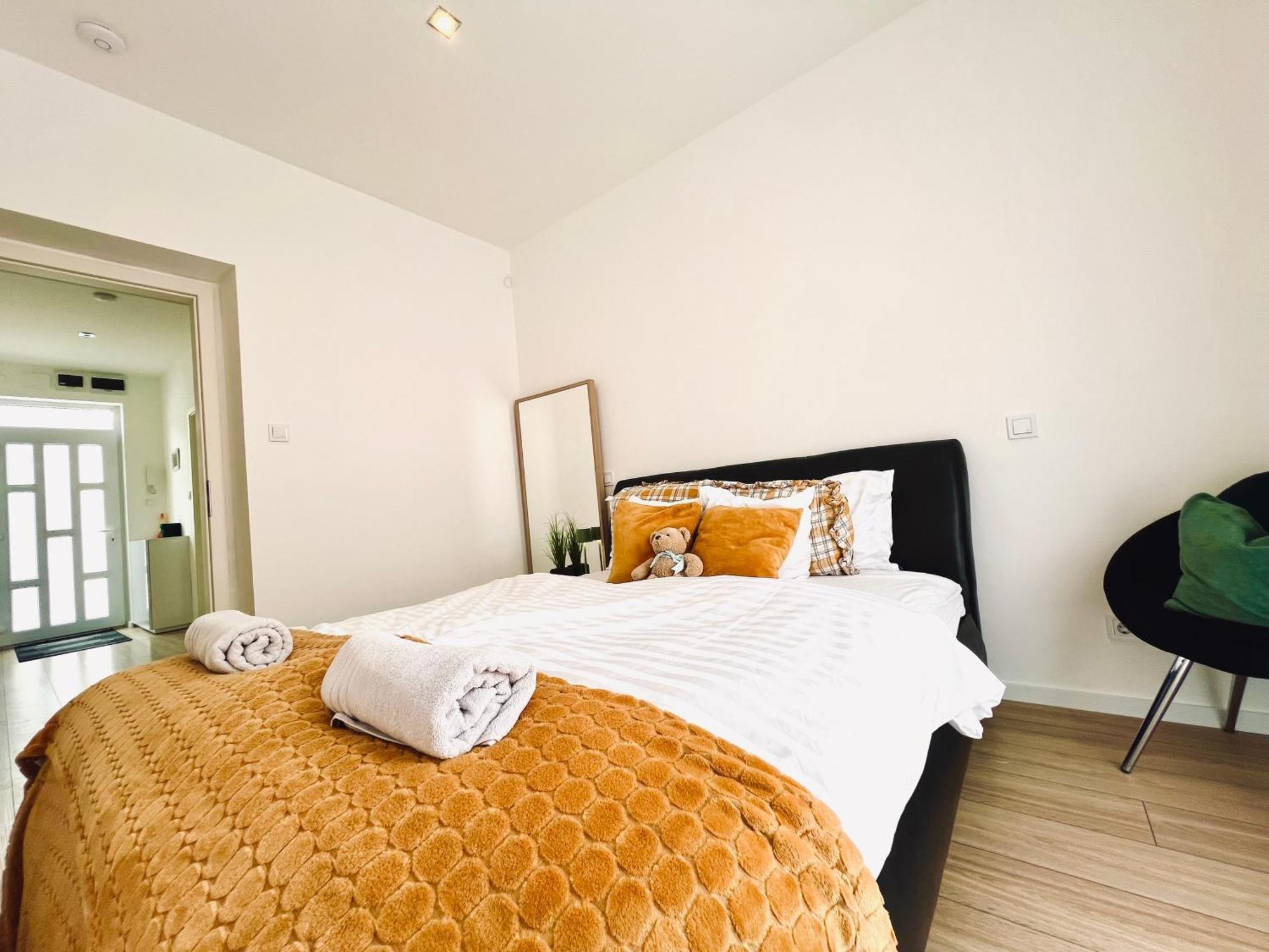 Lena Apartman Budapest City Center Buitenkant foto