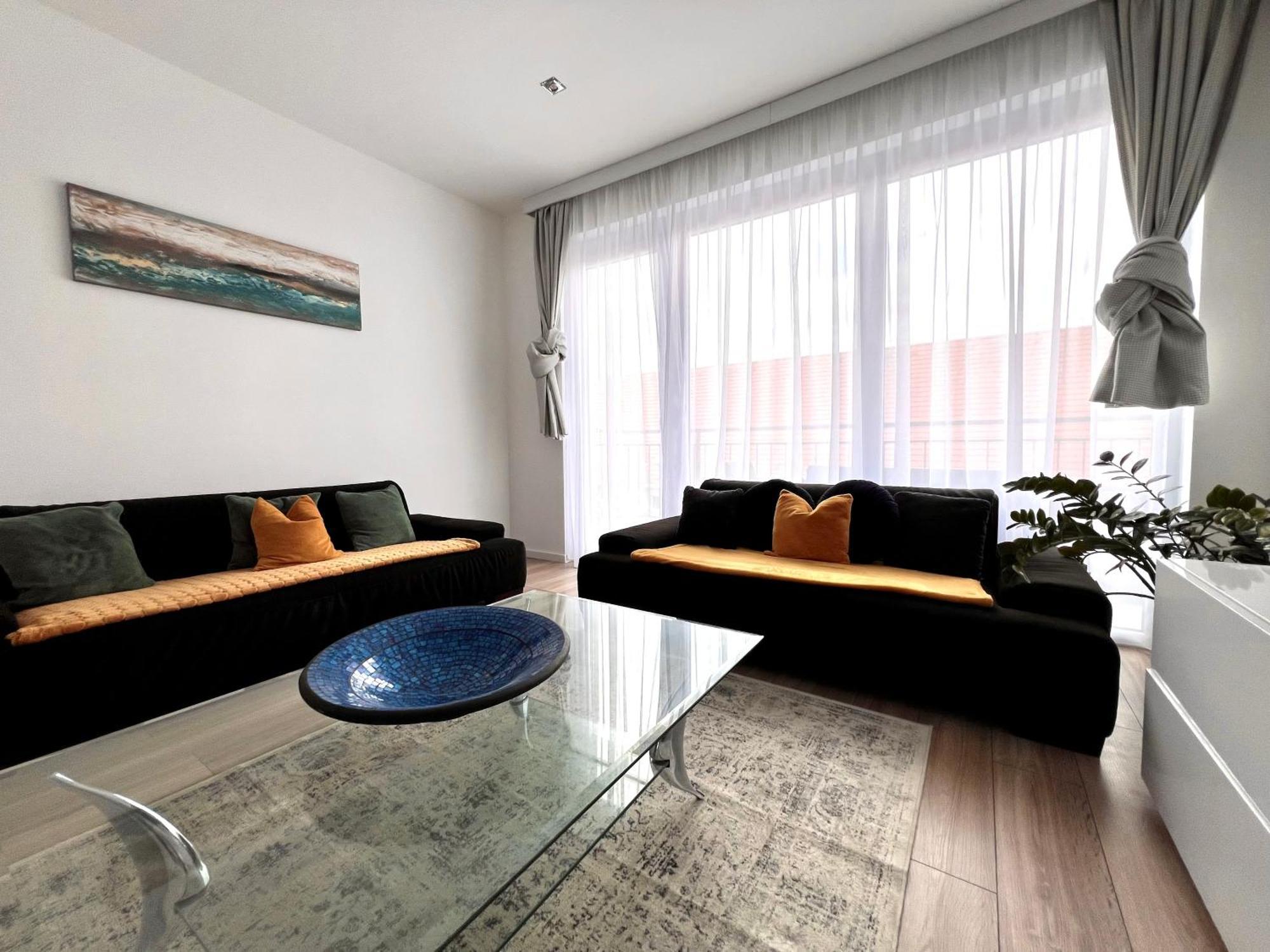 Lena Apartman Budapest City Center Buitenkant foto